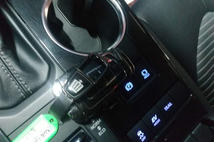 Used Toyota Crown Kluger 2021 2.5L HEV Four-Wheel Drive Premium Edition
