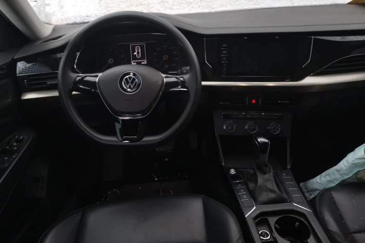 Used Volkswagen Passat 2020 Revised Version 280TSI Business Edition China VI Standard
