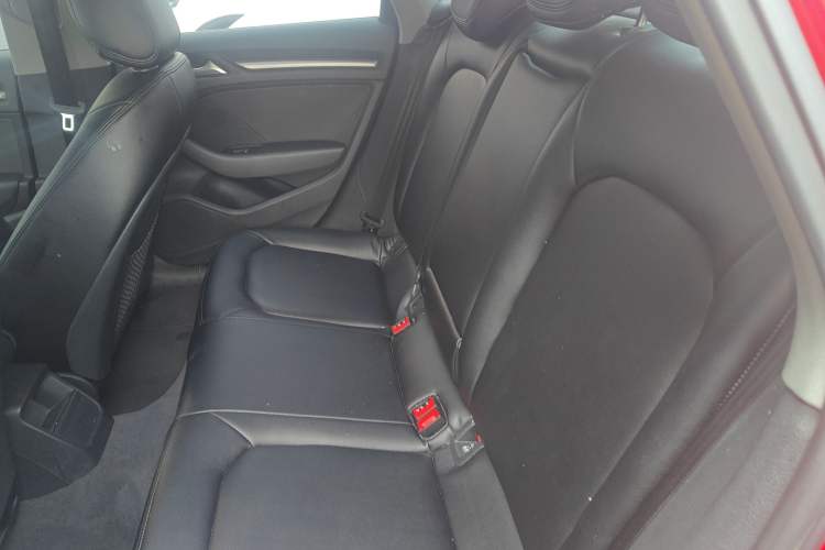 Used Audi A3 2017 Limousine 35 TFSI Ambition Edition