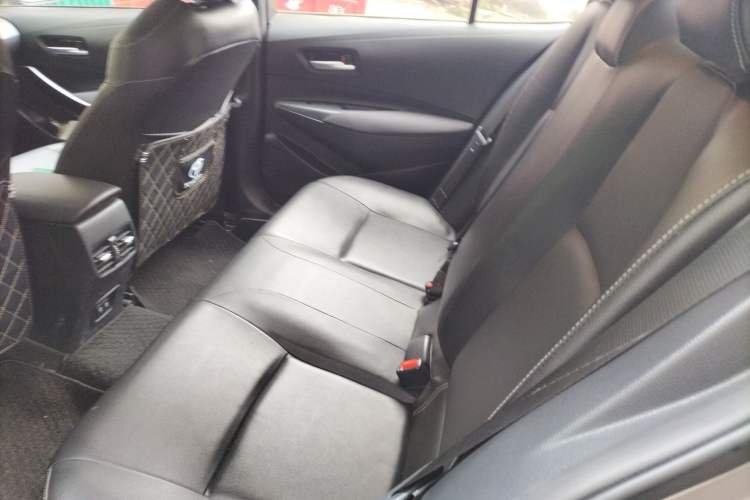 Used Toyota Corolla 2021 Dual-Motor 1.8L E-CVT Elite Edition
