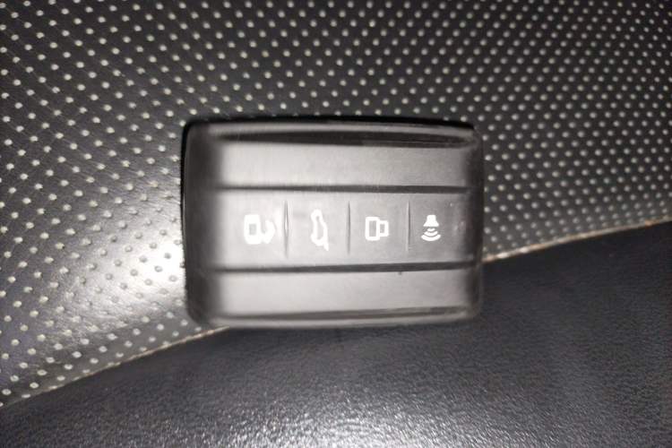 Used Tank 300 2021 City Edition 2.0T—Truly Stylish
