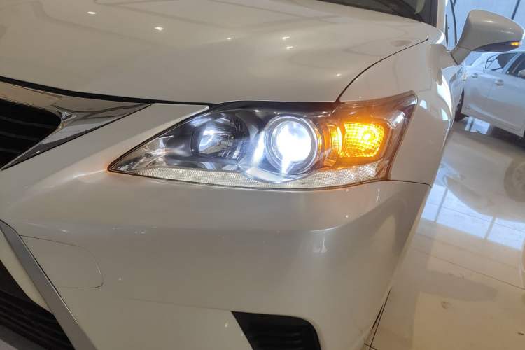 Used Lexus CT 2014 CT200h Elite Edition Monochrome
