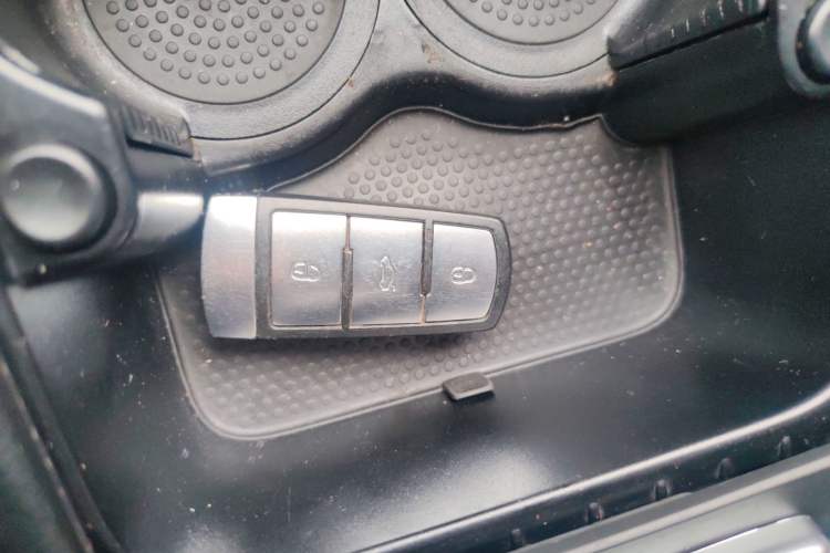 Used Volkswagen Magotan 2016 1.8TSI Luxury Comfort Model
