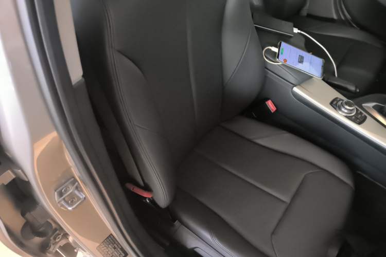 Used BMW 3 Series 2016 320Li Fashion Model
