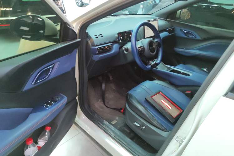 Used BYD Seagull 2024 Honor Edition 405km Flying Version
