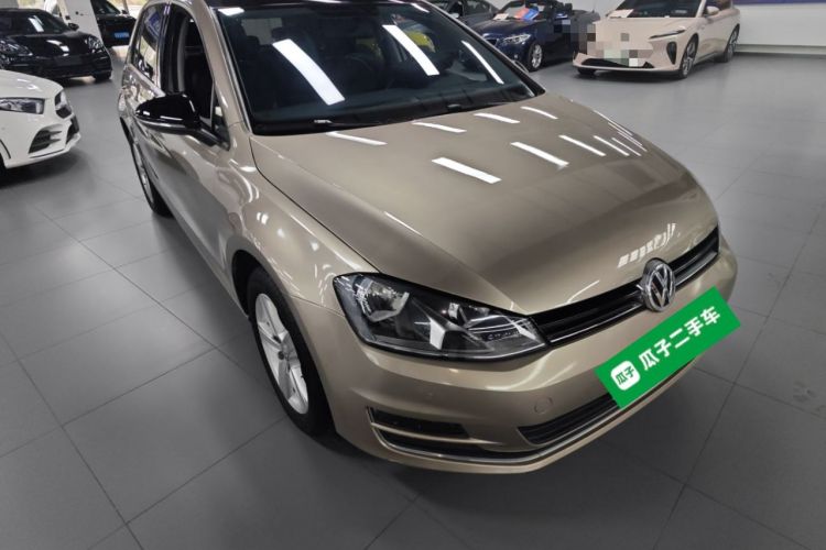 Used Volkswagen Golf 2017 1.6L Automatic Comfort Million-Vehicle Anniversary Edition
