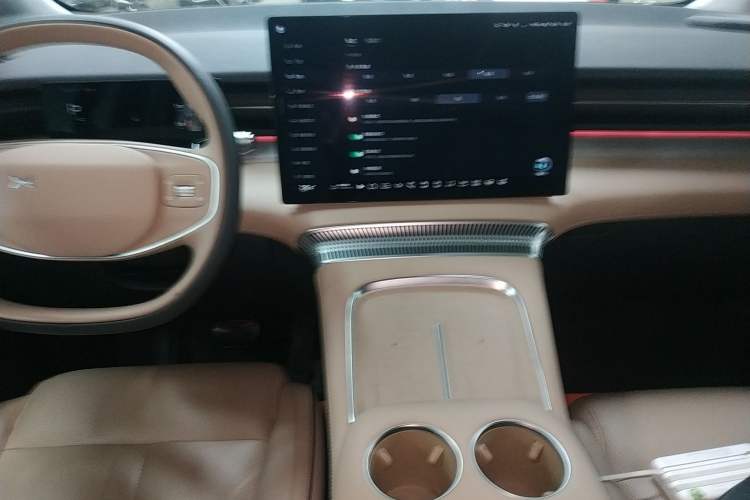 Used XPeng X9 2025 740 Ultra-Long Range Max