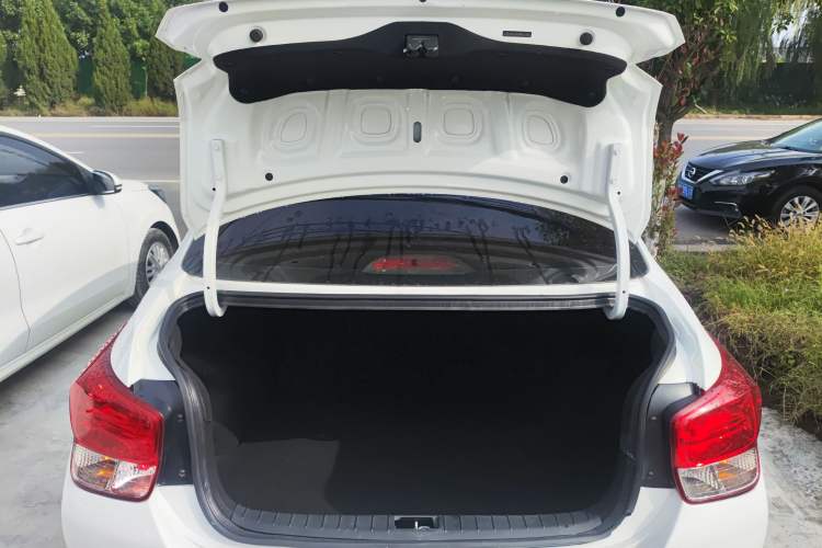 Used Hyundai Verna 2017 1.4L Manual Huancai Edition China V Standard
