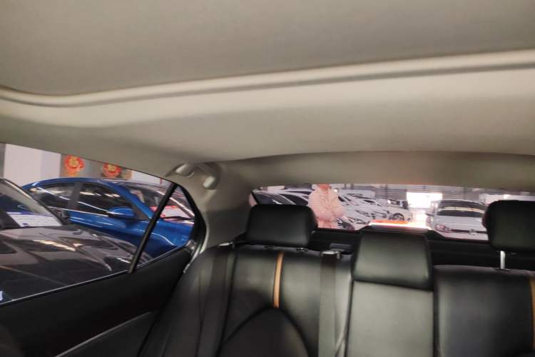 Used Toyota Camry 2021 2.0G Luxury Edition