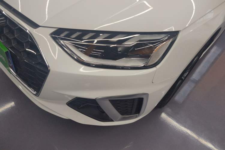 Used Audi A4L 2024 40 TFSI Fashion Dynamic Model
