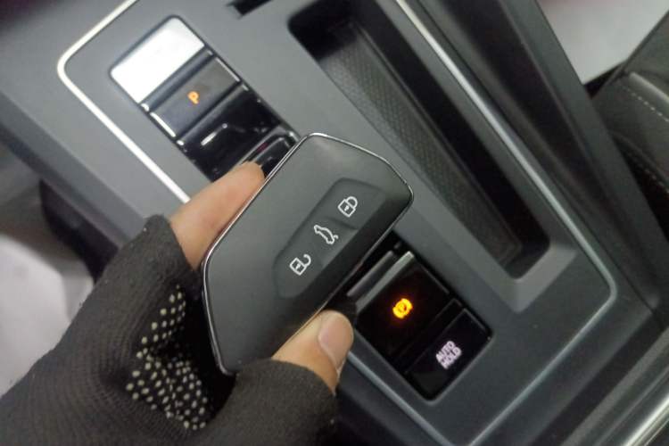 Used Volkswagen Golf 2021 280TSI DSG R-Line
