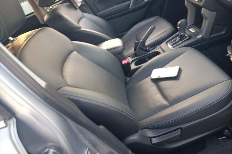 Used Subaru Forester 2015 2.0i Special Edition Commemorative Model
