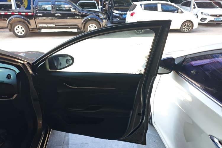 Used Buick GT 2019 18T Automatic Connected Elite Model China V Standard
