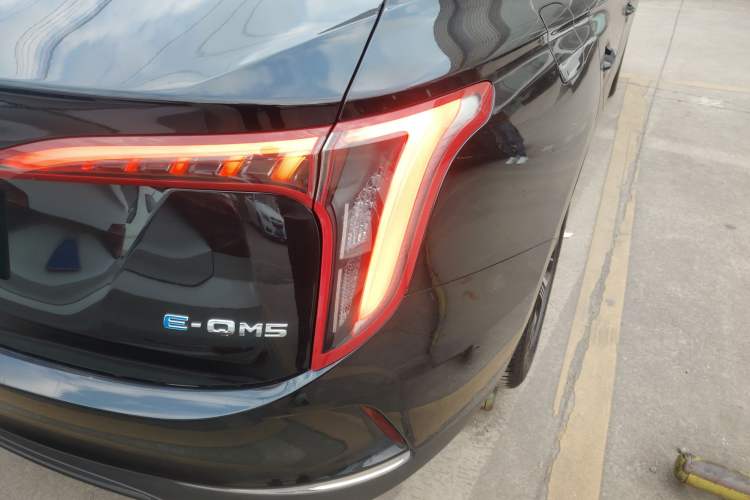 Used Hongqi E-QM5 2023 Revised Version Basic Travel Edition
