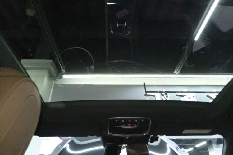 Used Mercedes-Benz S-Class 2016 S 320 L Business Model
