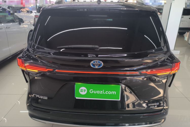 Used Toyota Sienna 2021 2.5L Hybrid Luxury Edition
