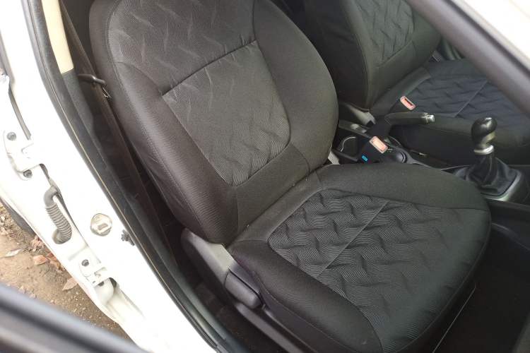 TDK.VehicleDetails.img