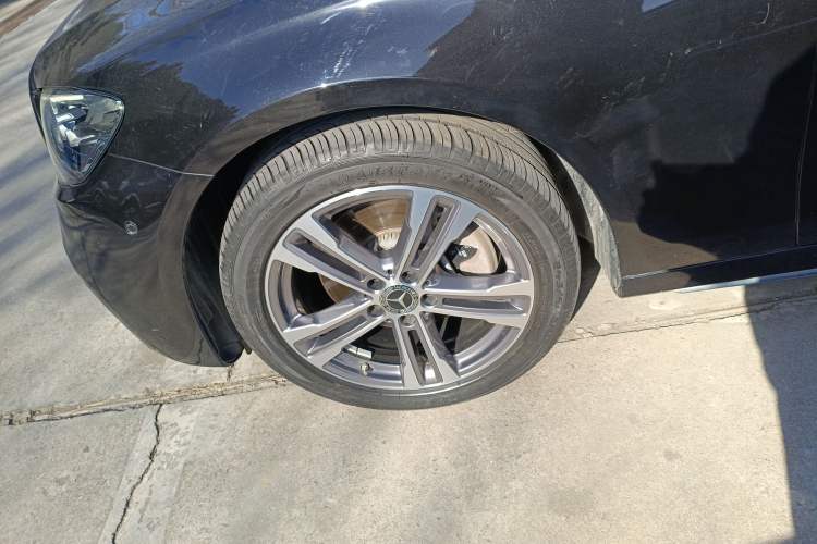 Used Mercedes-Benz E-Class 2021 Facelift E 260 L Sport Edition
