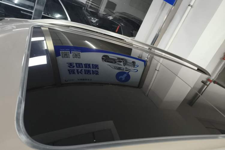 Used Volkswagen Golf Sportsvan 2016 230TSI Automatic Luxury Version
