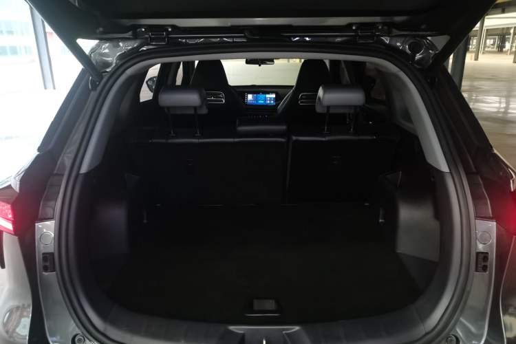 Used Changan CS75 PLUS 2022 2nd Generation 1.5T Automatic Luxury Edition
