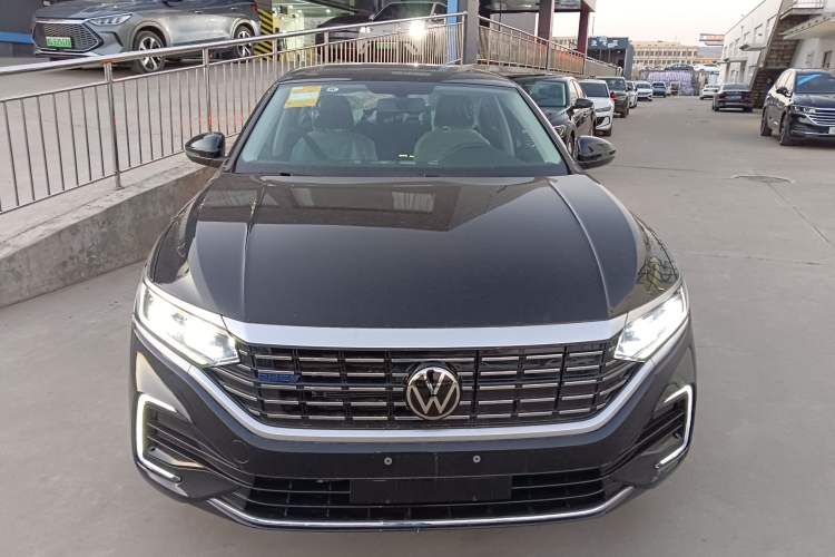 Used Volkswagen Passat New Energy 2025 430 PHEV Hybrid Business Edition

