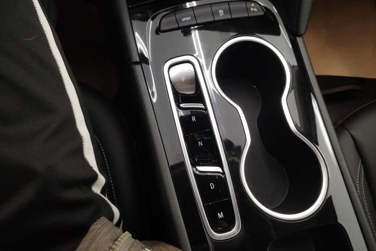 Used Buick Regal 2024 25T Deluxe Edition
