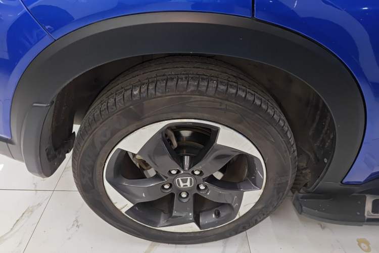 Used Honda Vezel 2015 1.8L CVT 2WD Luxury Model