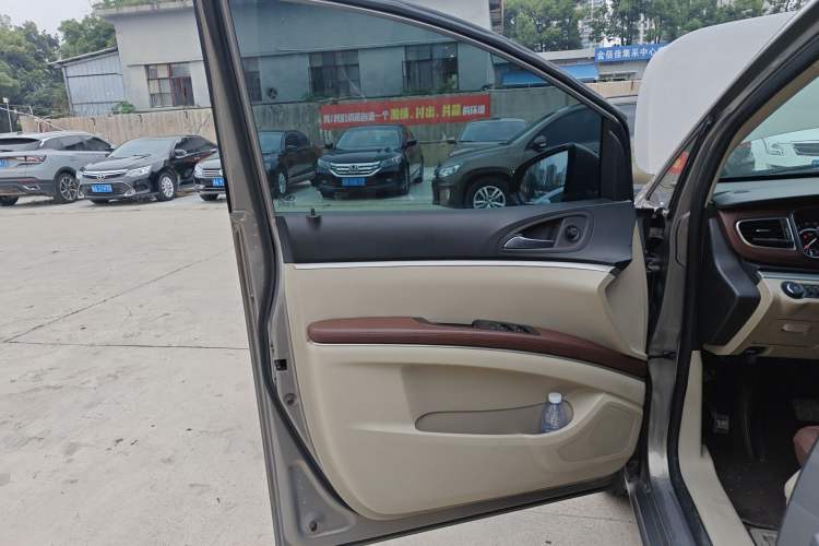 Used Buick GL8 2017 25S Comfort Version China V Standard