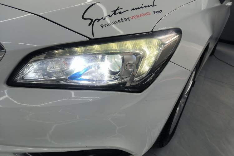 Used Buick Verano 2017 Sedan 20T Dual-Clutch Leading Model
