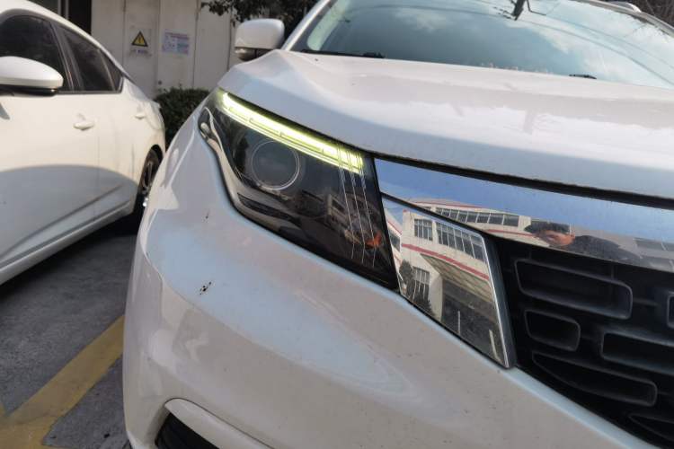 Used Qoros 5 2018 Revised Version 1.6T Automatic Leading Edition
