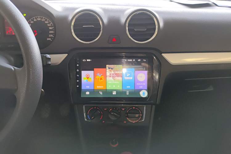 Used Volkswagen Jetta 2015 Zhihui Edition 1.4L Manual Comfort Model