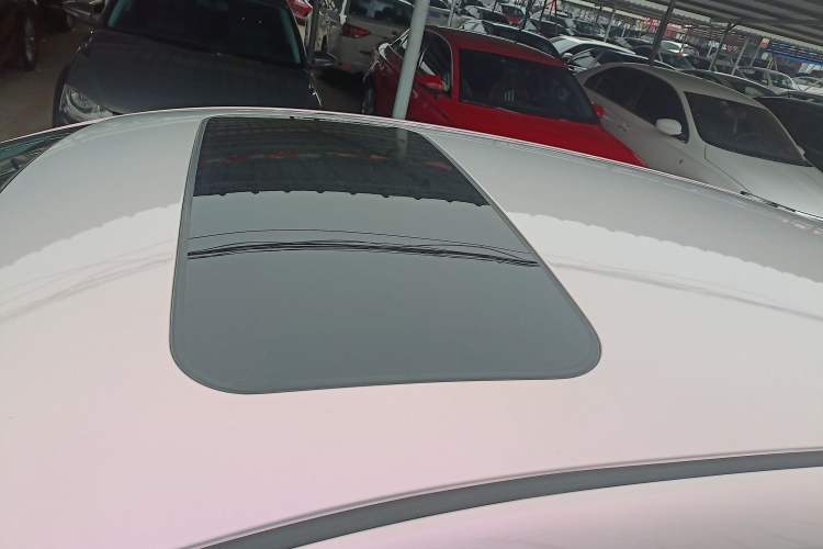 Used Nissan Tiida 2021 1.6L CVT Cool Edition
