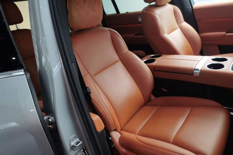 Used Li Auto L9 2022 Max model
