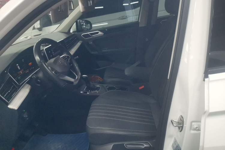 Used Volkswagen Tiguan L 2023 330TSI Automatic Two-Wheel Drive Comfort Edition
