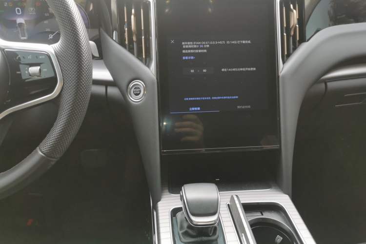 Used Hongqi HS7 PHEV 2024 2.0T PHEV Four-Wheel Drive Flagship Edition 7 Seats