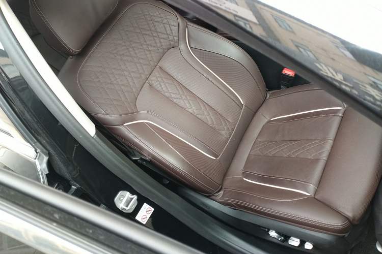 Used BMW 5 Series 2020 530Li Luxury Edition Premium Package
