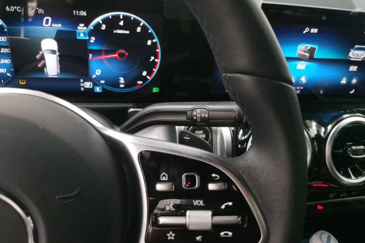 Used Mercedes-Benz GLB 2023 Refreshed GLB 200 Dynamic Edition