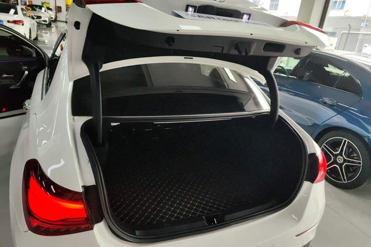 Used Mercedes-Benz A-Class 2023 A 200 L Fashion Model