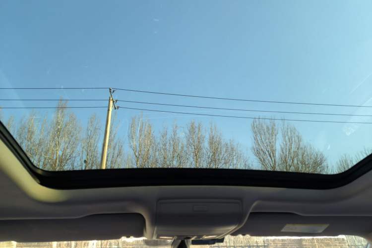 Used Volkswagen Tiguan L 2017 330TSI Automatic Two-Wheel Drive Flagship Edition
