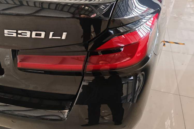 Used BMW 5 Series 2022 530Li Leading Model M Sport Package
