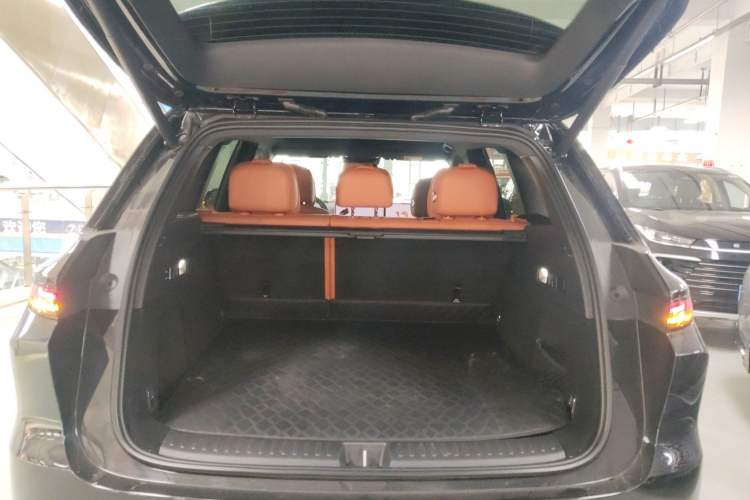 Used Li Auto L6 2025 Pro Smart Refresh Edition