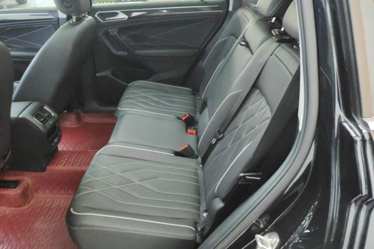 Used Volkswagen Tiguan L 2022 330TSI Automatic Two-Wheel Drive Smart Edition