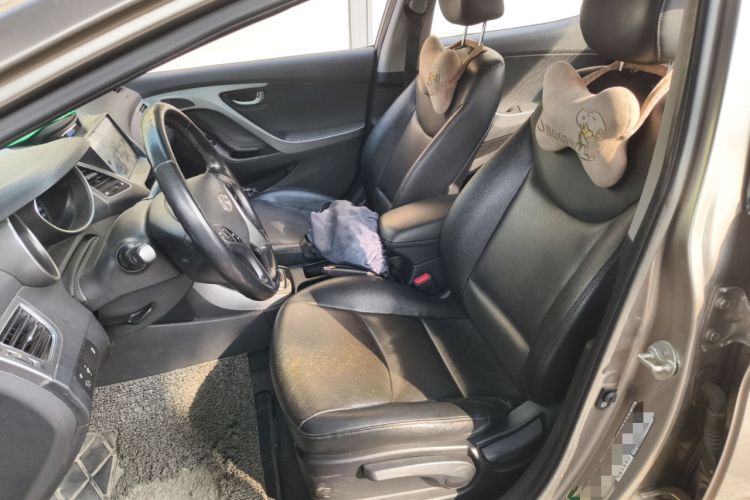 Used Hyundai Elantra 2015 1.6L Automatic Luxury Model