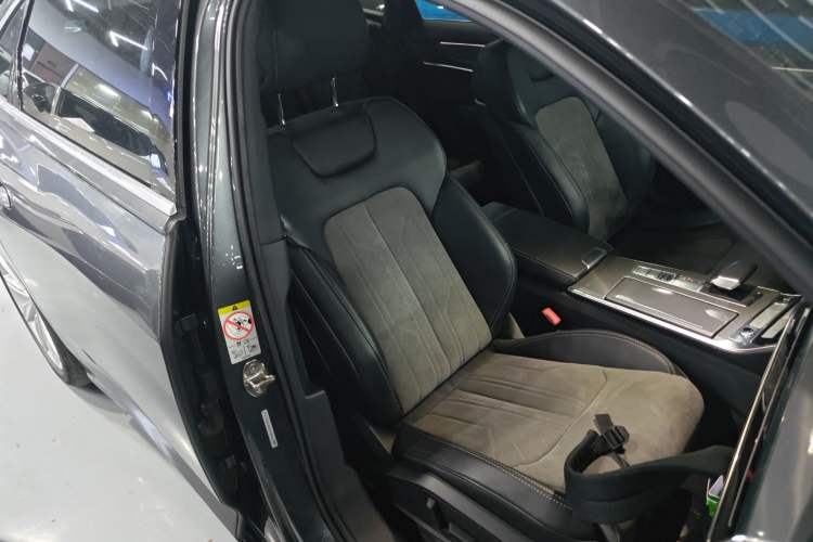 Used Audi A6L 2022 45 TFSI Prestige Dynamic Edition
