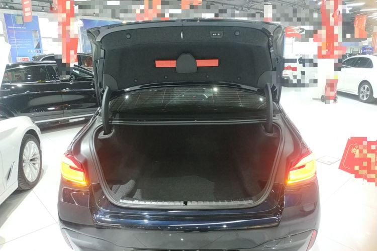 Used BMW 5 Series 2022 Restyled 530Li Leading Edition M Sport Package
