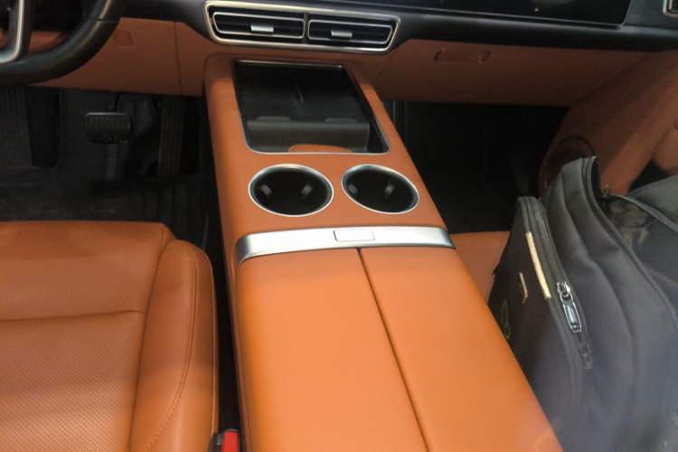 Used Li Auto L7 2023 Pro Model
