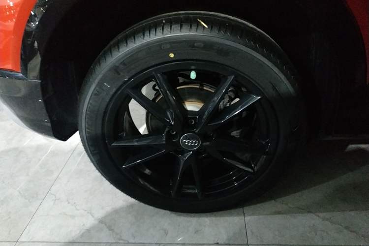 Used Audi Q2L 2021 35 TFSI Progressive Dynamic Edition
