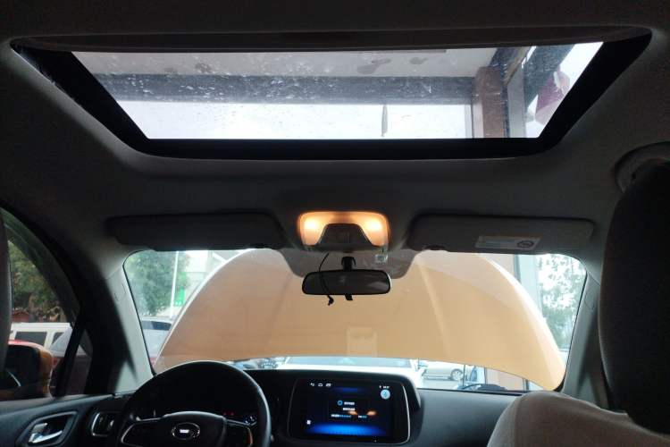 Used GAC Trumpchi GS4 2018 200T G-DCT Two-Wheel Drive Elite Edition
