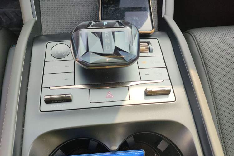 Used BYD Qin L 2025 DM-i Smart Drive 120KM Leading Model