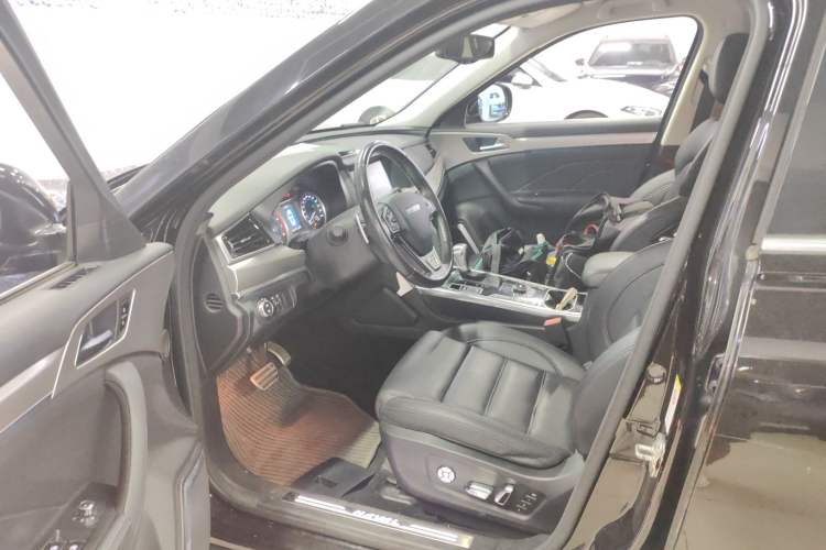 Used Haval H7 2017 Red-Label H7 2.0T Automatic Luxury Model
